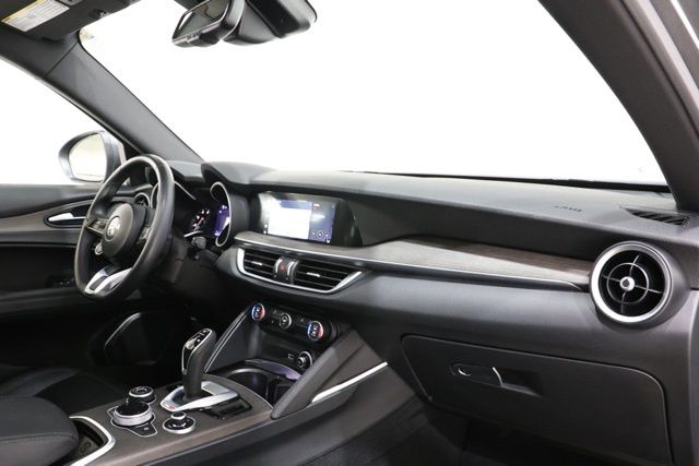 2023 Alfa Romeo Stelvio Ti - Photo 14