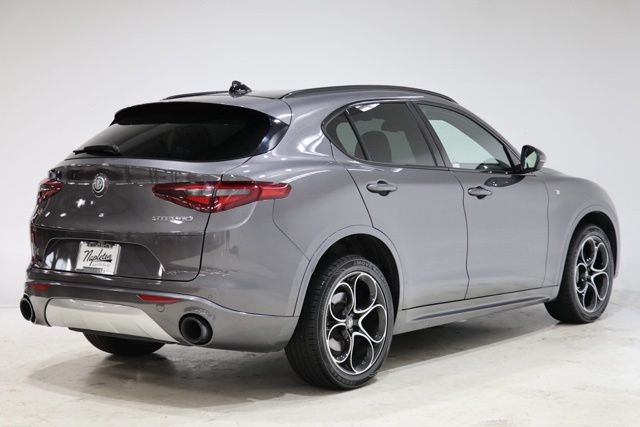 2023 Alfa Romeo Stelvio Ti - Photo 7