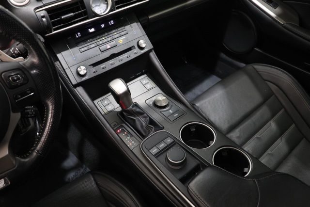2016 Lexus RC 200t - Photo 31