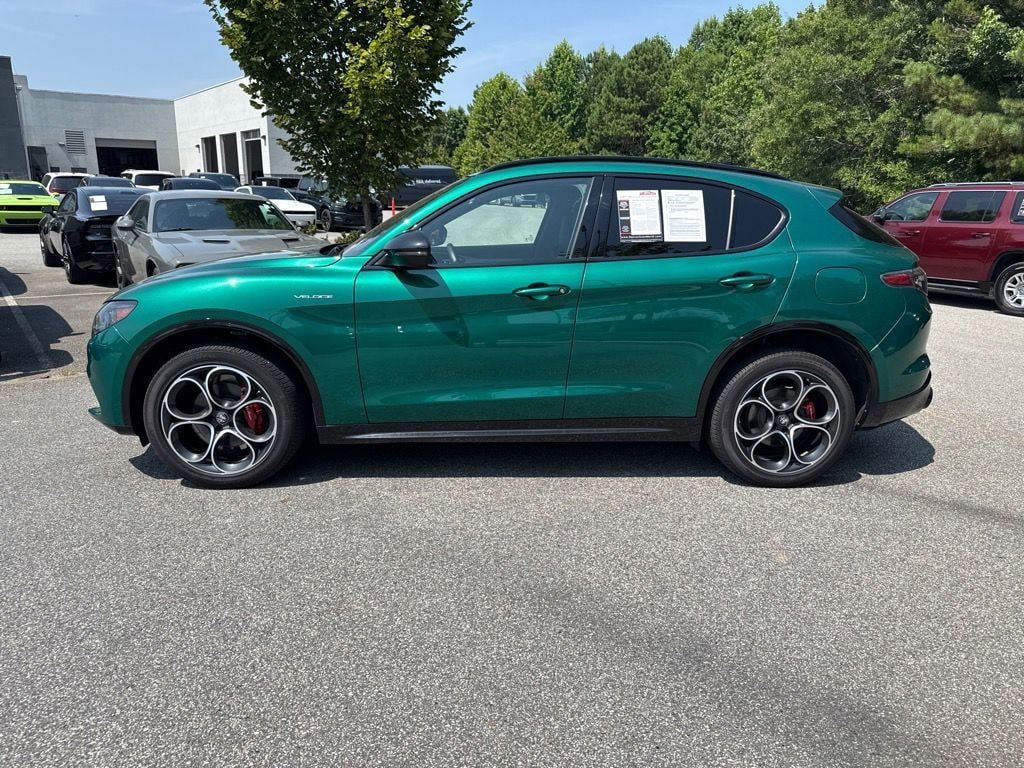 Used 2025 Alfa Romeo Stelvio Veloce SUV