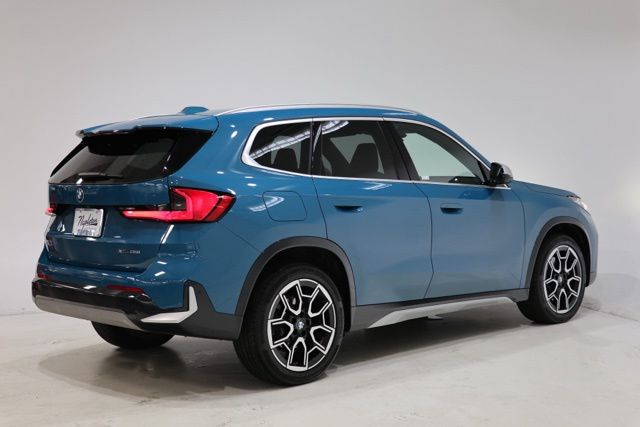2023 BMW X1 28i - Photo 7