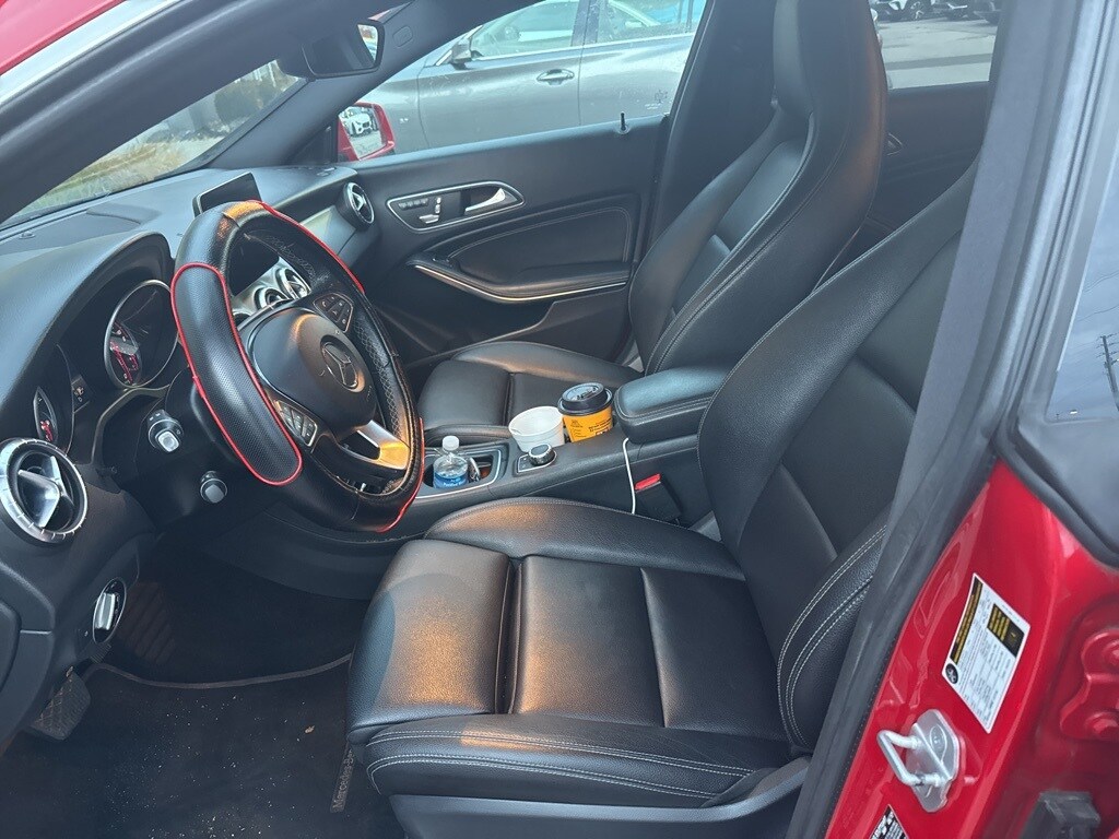 2018 Mercedes Benz CLA 250 photo 3