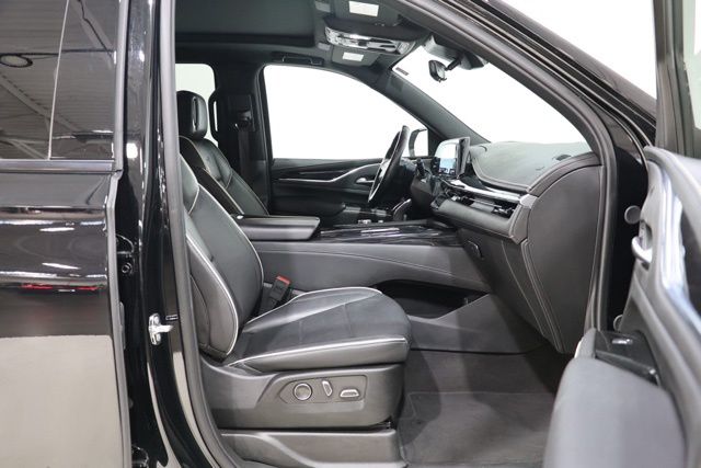 2024 Cadillac Escalade ESV Sport - Photo 38
