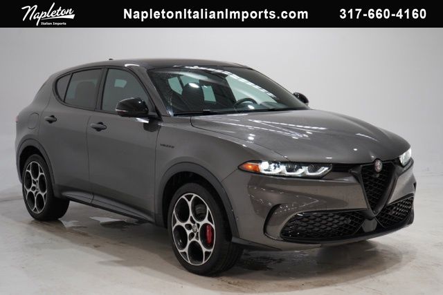 2024 Alfa Romeo Tonale Veloce's photo