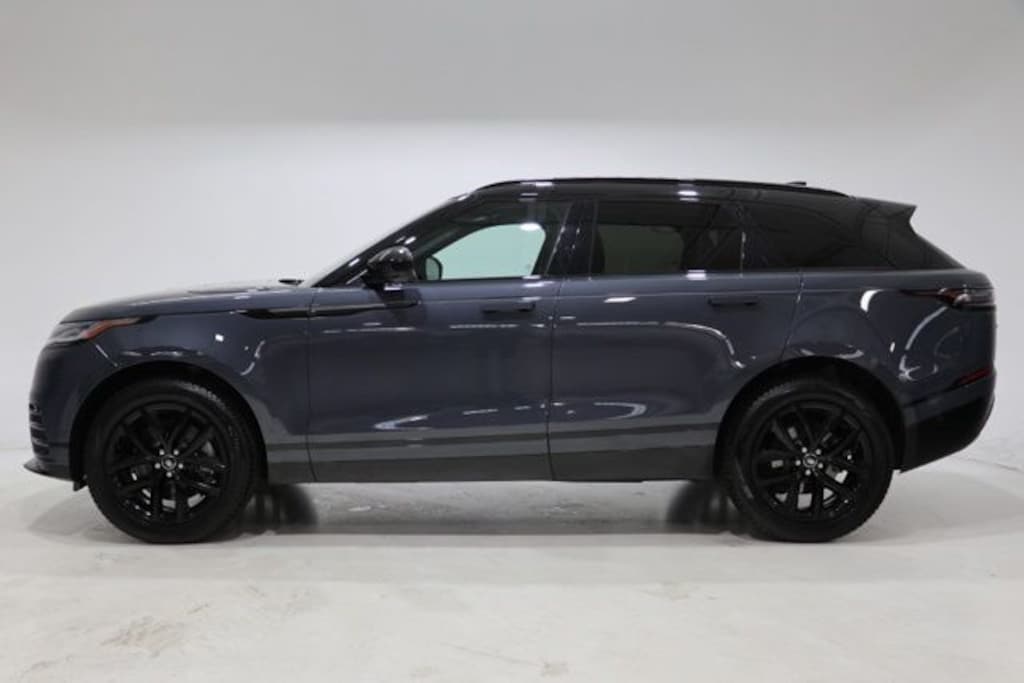 Used 2026 Land Rover Range Rover Velar Dynamic SE SUV