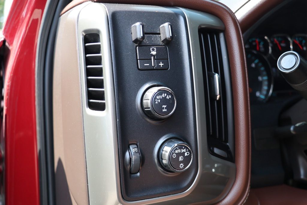 2018 Chevrolet Silverado 1500 High Country - Photo 19