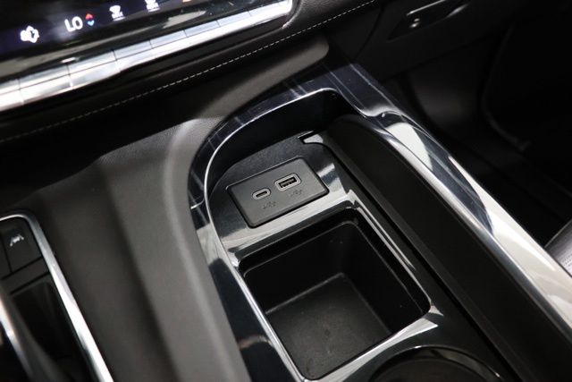 2024 Cadillac Escalade ESV Sport - Photo 26