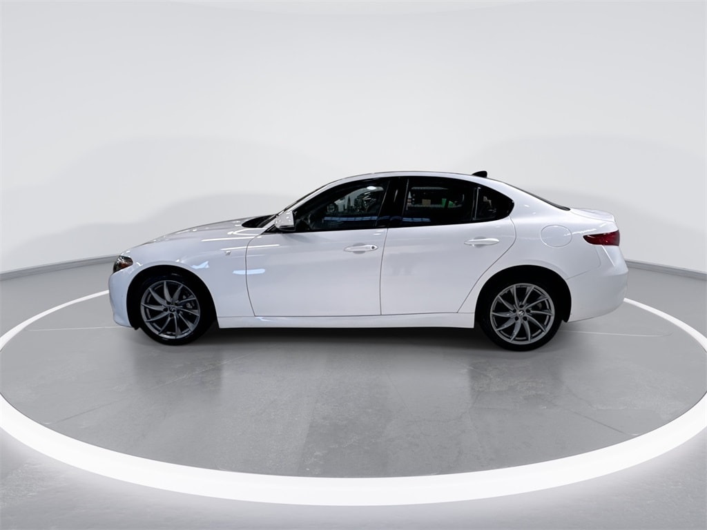 Used 2022 Alfa Romeo Giulia Ti Sedan