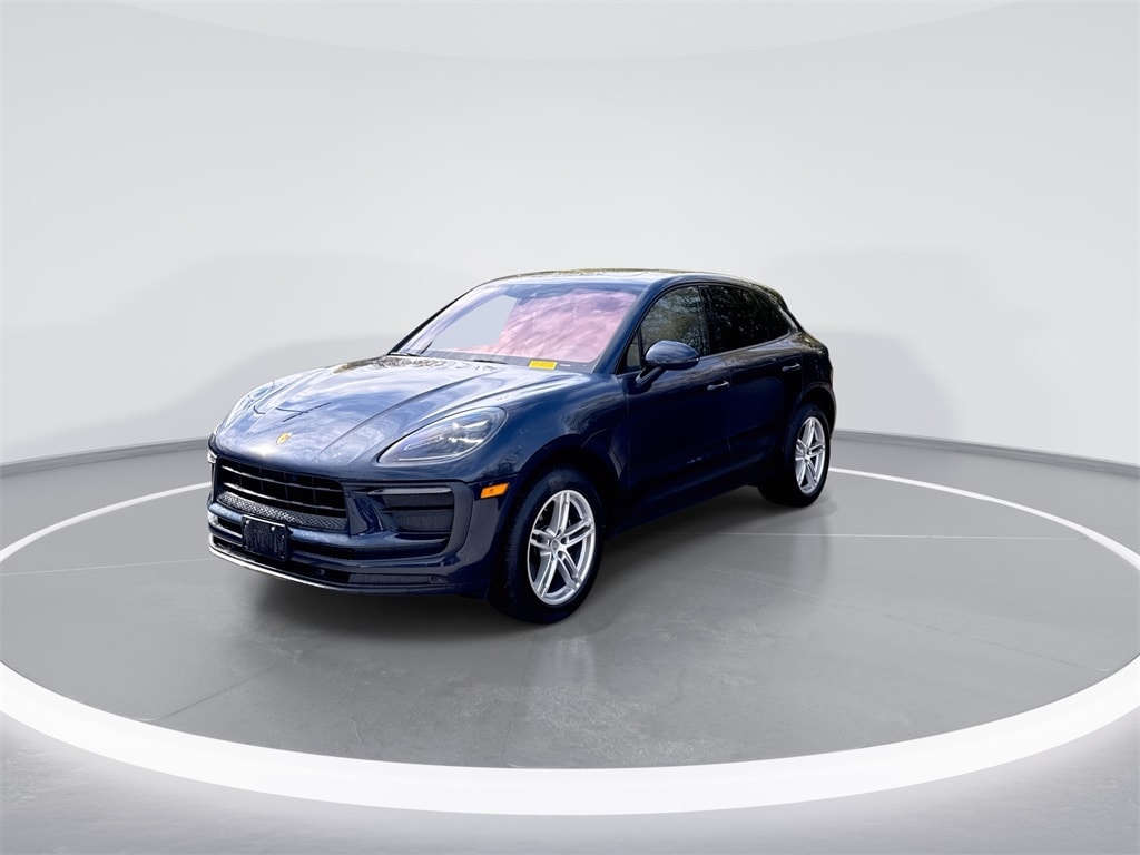 Used 2022 Porsche Macan Base SUV