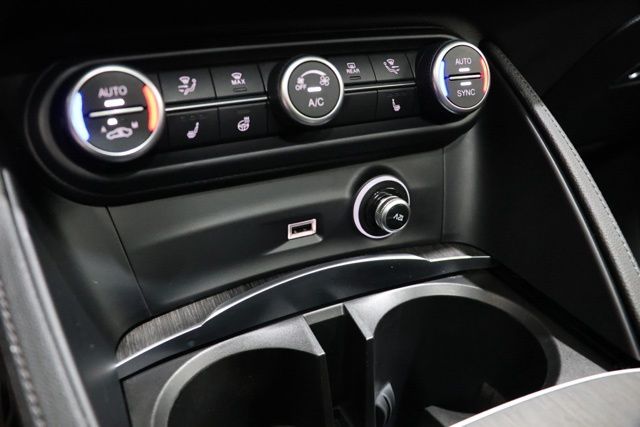 2023 Alfa Romeo Stelvio Ti - Photo 26