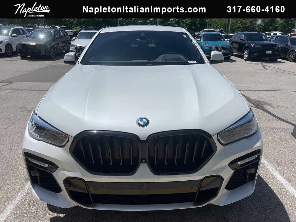2020 BMW X6 M50i's photo