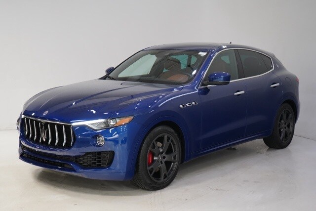 2021 Maserati Levante Base photo 3