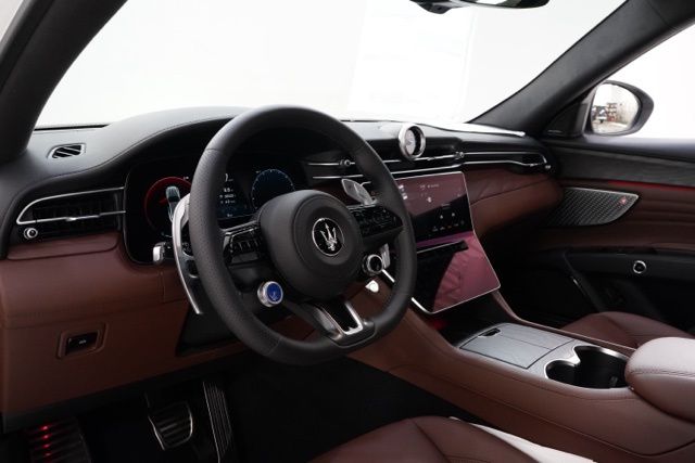 2025 Maserati Grecale MODENA - Photo 15