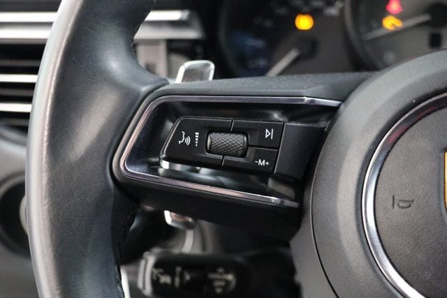 2023 Porsche Macan S - Photo 19