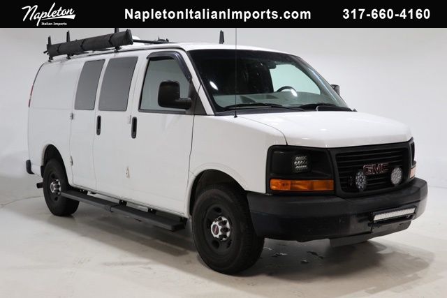 2015 GMC Savana 2500 Cargo Van's photo