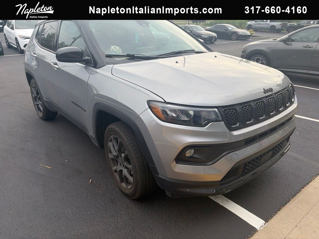 Used 2024 Jeep Compass Latitude SUV