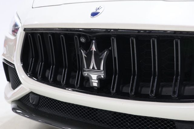 2022 Maserati Ghibli Trofeo - Photo 11