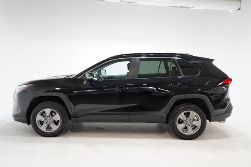 Used 2024 Toyota RAV4 XLE SUV