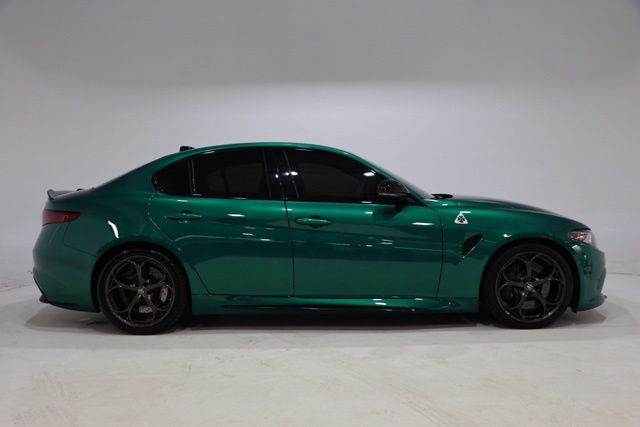 2023 Alfa Romeo Giulia Quadrifoglio - Photo 8