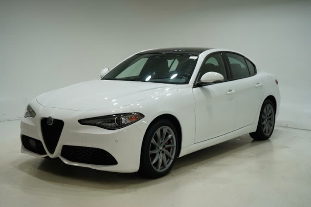 Used 2022 Alfa Romeo Giulia Sprint Sedan