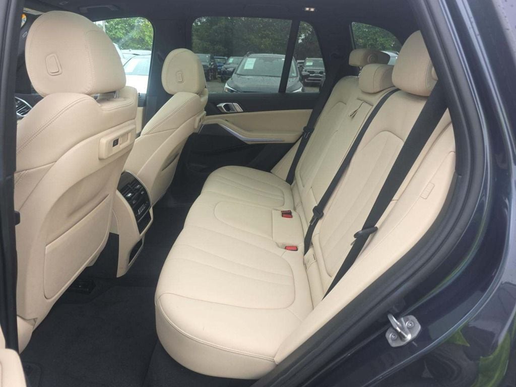 Used 2022 BMW X5 xDrive40i SUV