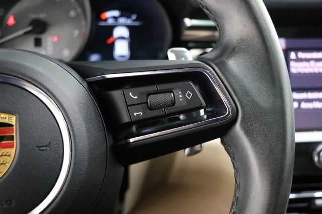 2023 Porsche Macan S - Photo 18