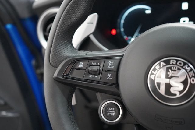 2025 Alfa Romeo Stelvio Base - Photo 19