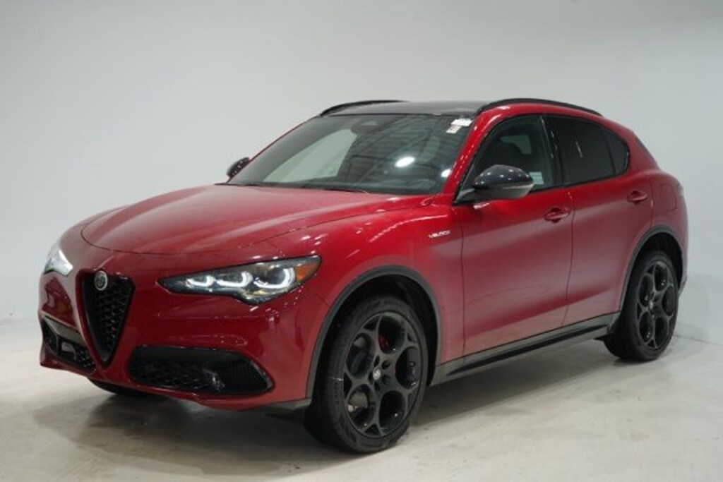 New 2025 Alfa Romeo Stelvio AWD Sport Utility