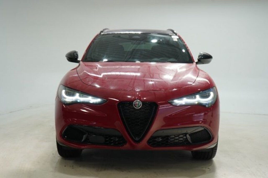 New 2025 Alfa Romeo Stelvio AWD Sport Utility