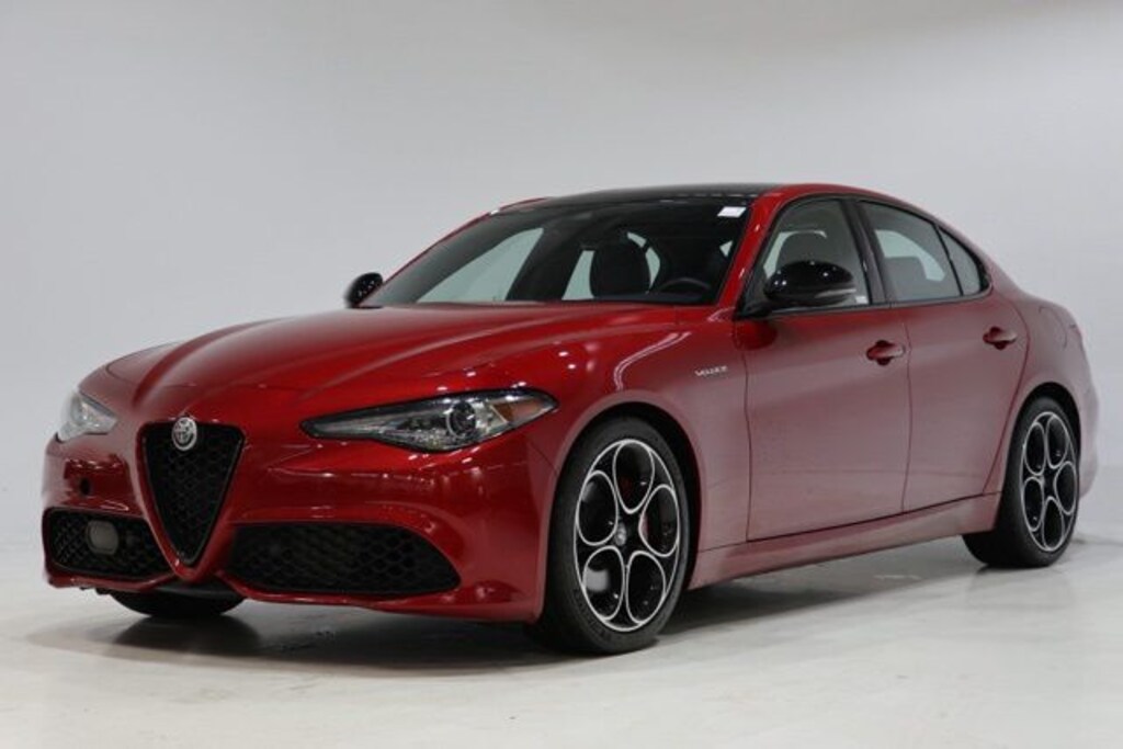 Used 2023 Alfa Romeo Giulia Ti Sedan