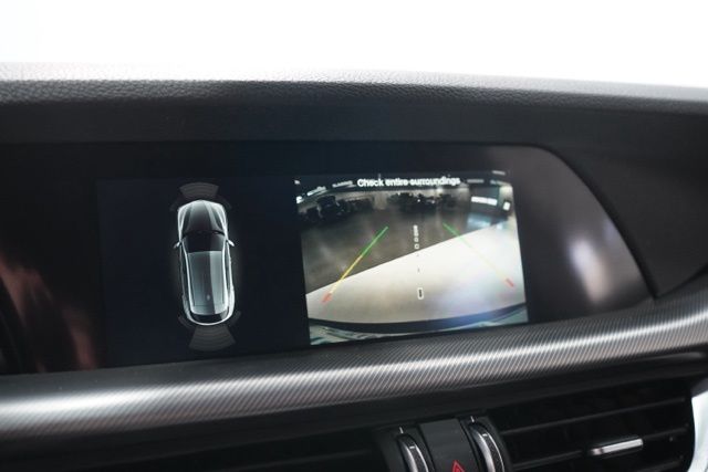 2025 Alfa Romeo Stelvio Base - Photo 24