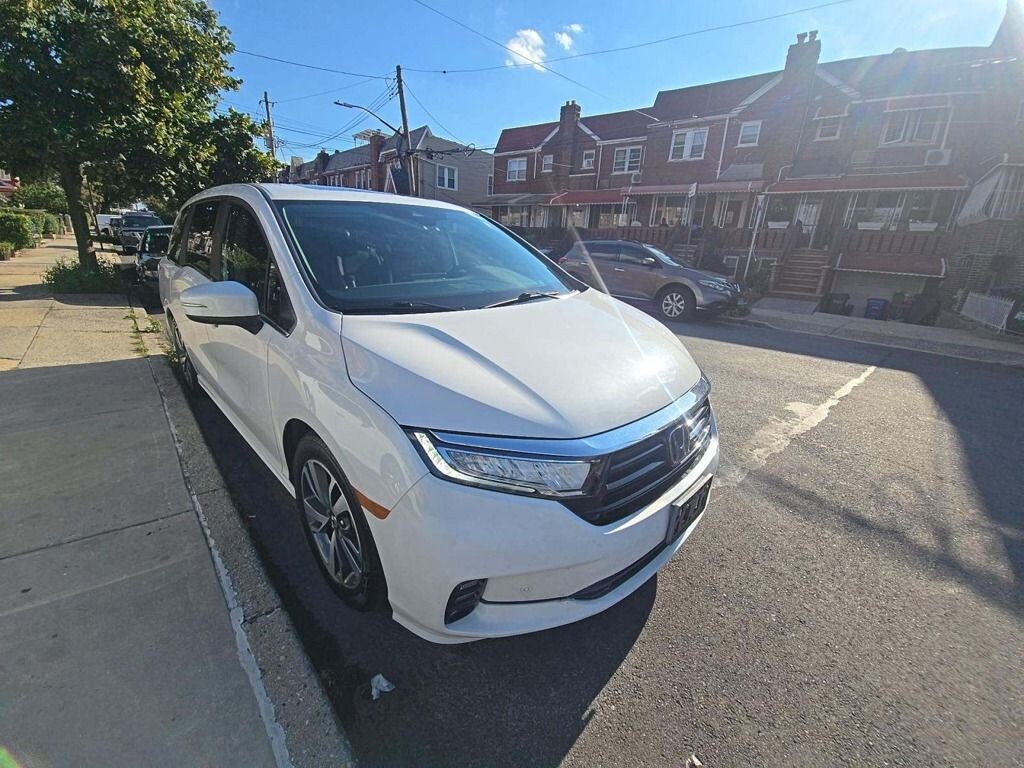 Used 2024 Honda Odyssey Touring Van