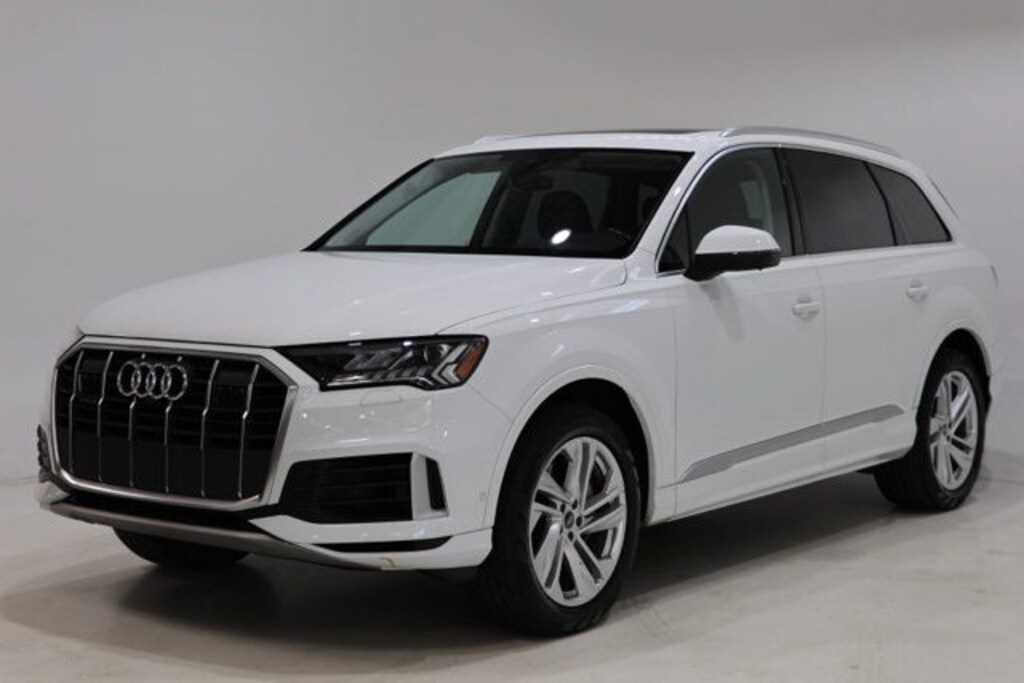 Used 2024 Audi Q7 55 Premium SUV