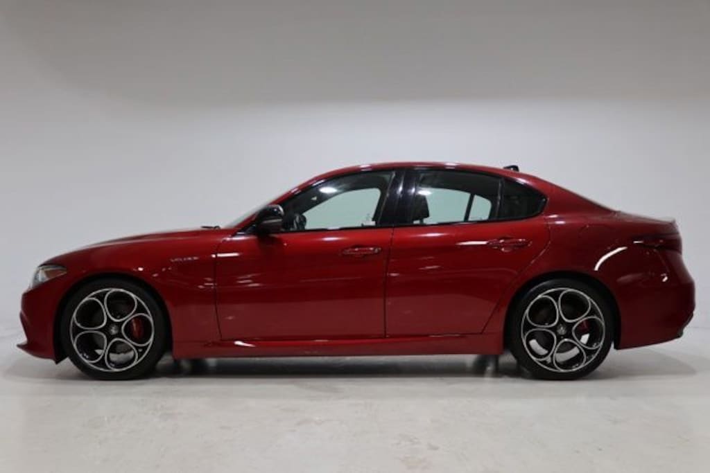 Used 2023 Alfa Romeo Giulia Ti Sedan