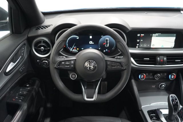 2025 Alfa Romeo Stelvio Base - Photo 11