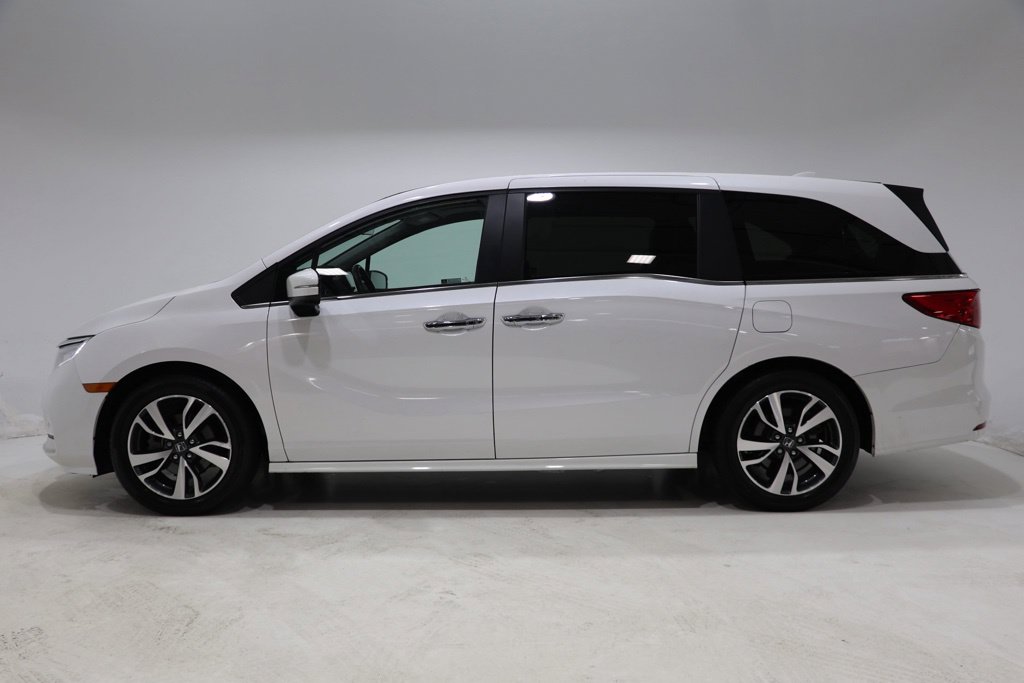 Used 2024 Honda Odyssey Touring Van