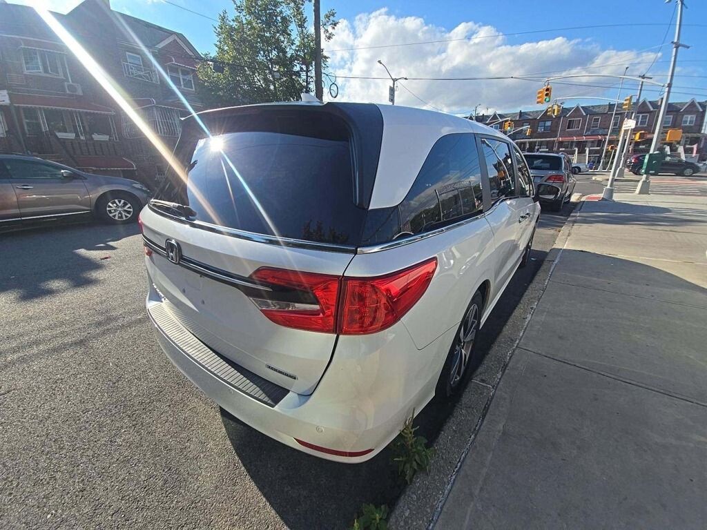 Used 2024 Honda Odyssey Touring Van