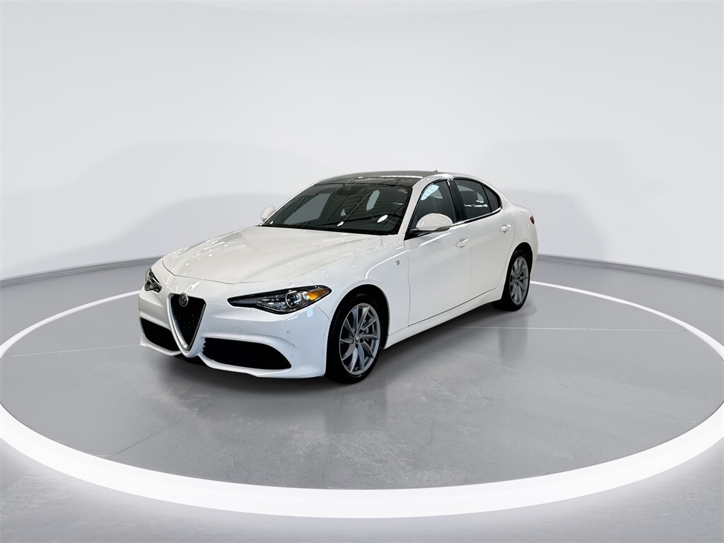 Used 2022 Alfa Romeo Giulia Ti Sedan