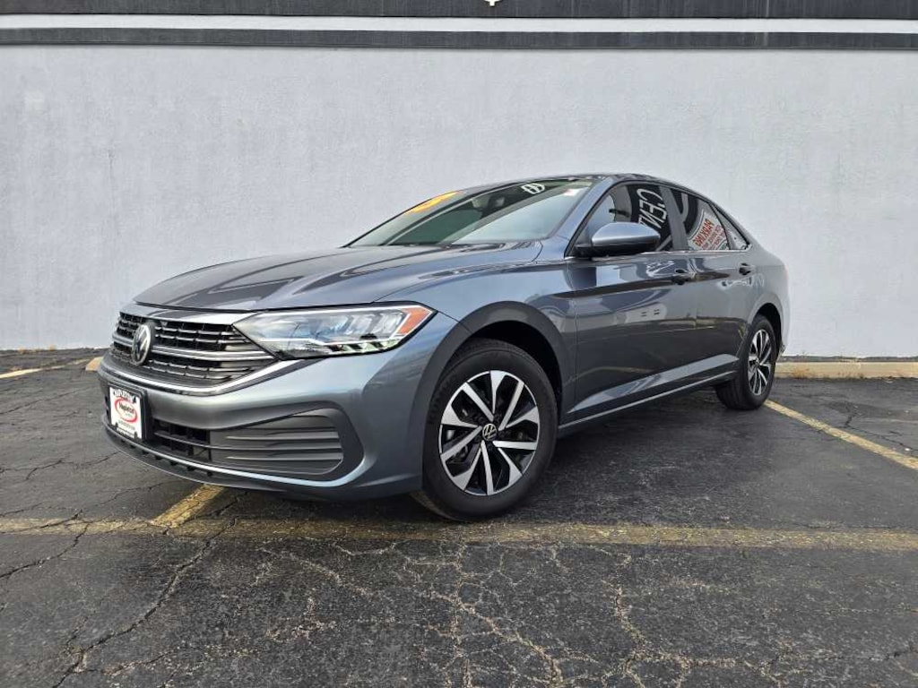 Used 2023 Volkswagen Jetta S Auto