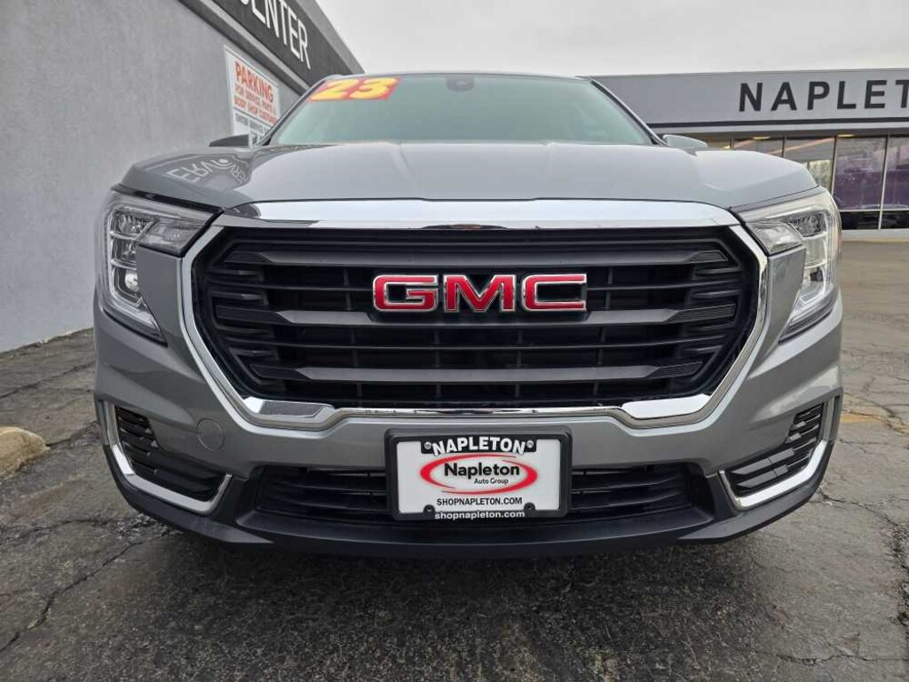 Used 2023 GMC Terrain SLE FWD