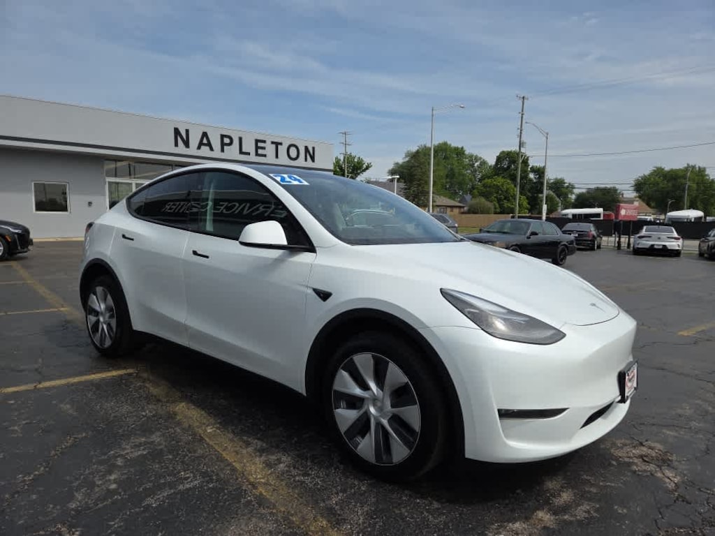 Used 2024 Tesla Model Y Long Range AWD
