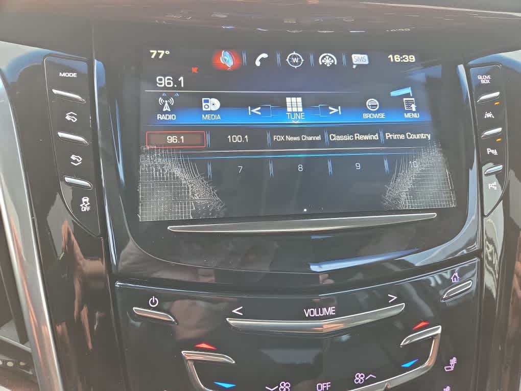 2018 Cadillac Escalade Premium Luxury - Photo 30