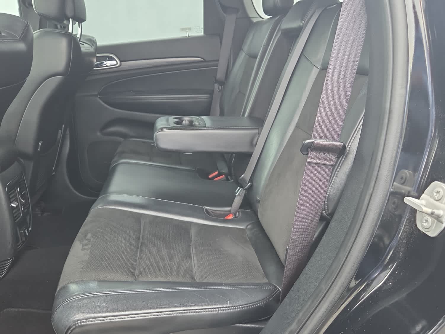 2020 Jeep Grand Cherokee Altitude - Photo 12