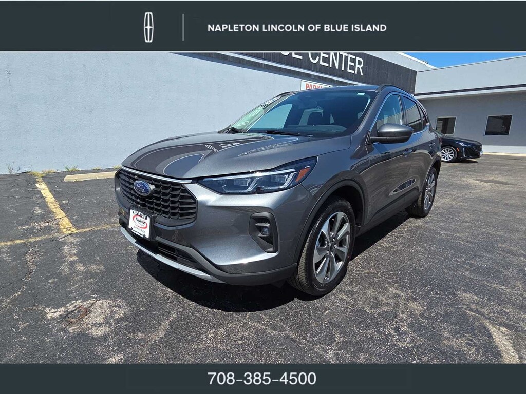 Used 2025 Ford Escape Platinum AWD