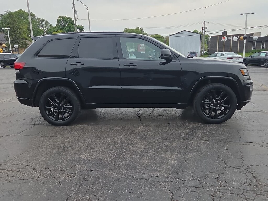 Used 2020 Jeep Grand Cherokee Altitude 4x4