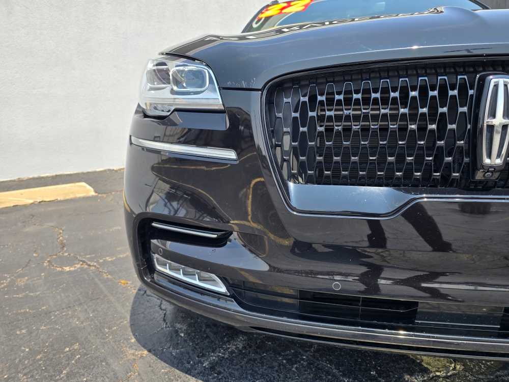 2022 Lincoln Aviator Reserve photo 2