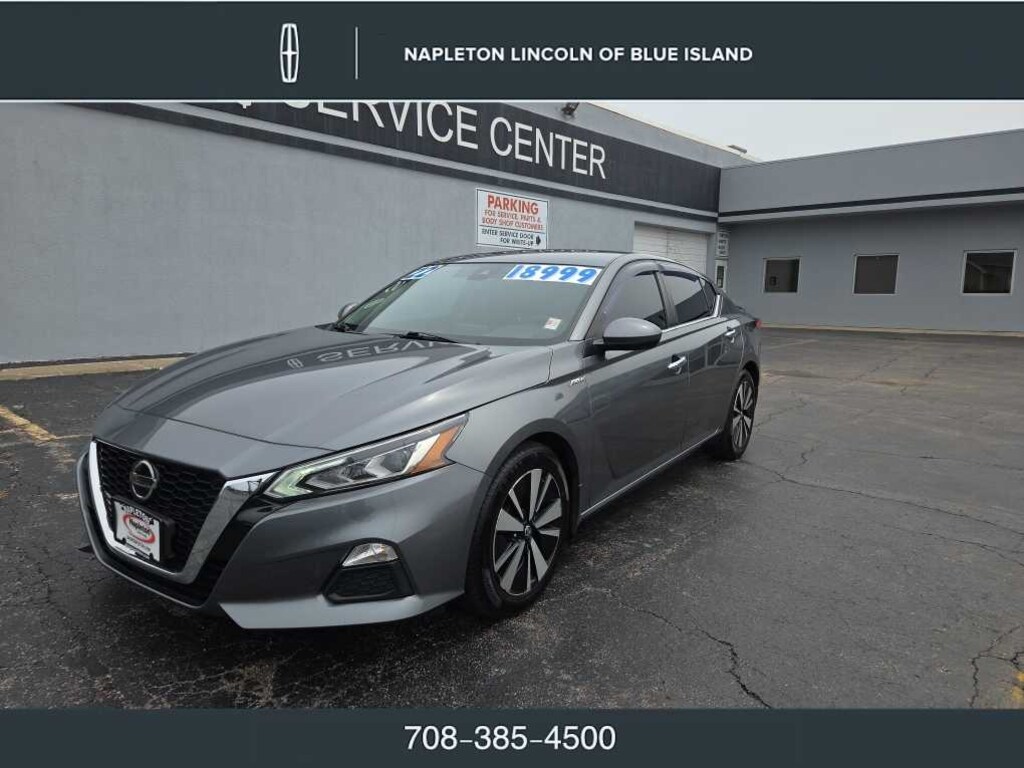 Used 2022 Nissan Altima 2.5 SV Sedan