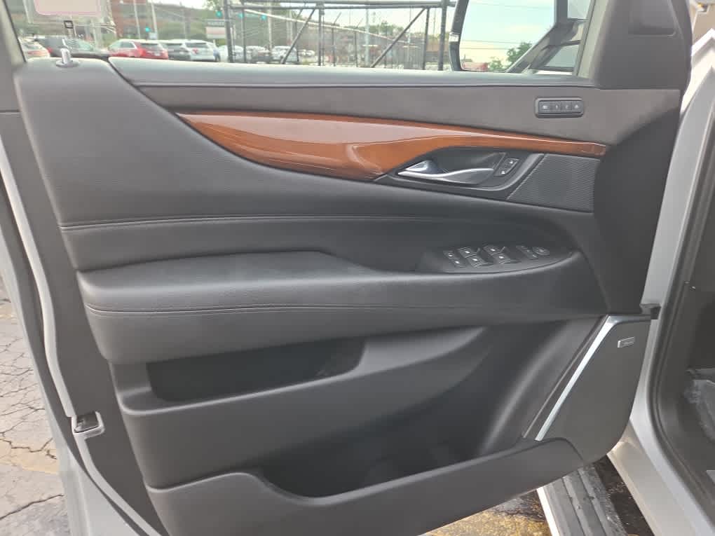2018 Cadillac Escalade Premium Luxury - Photo 22