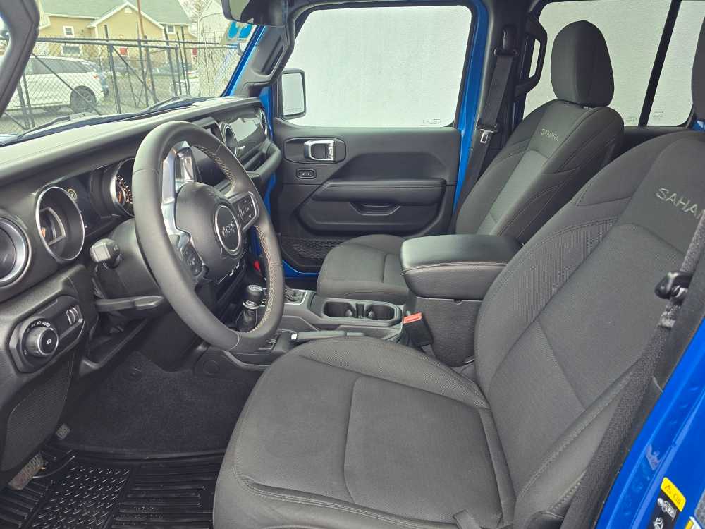 2023 Jeep Wrangler 4-Door Sahara - Photo 17