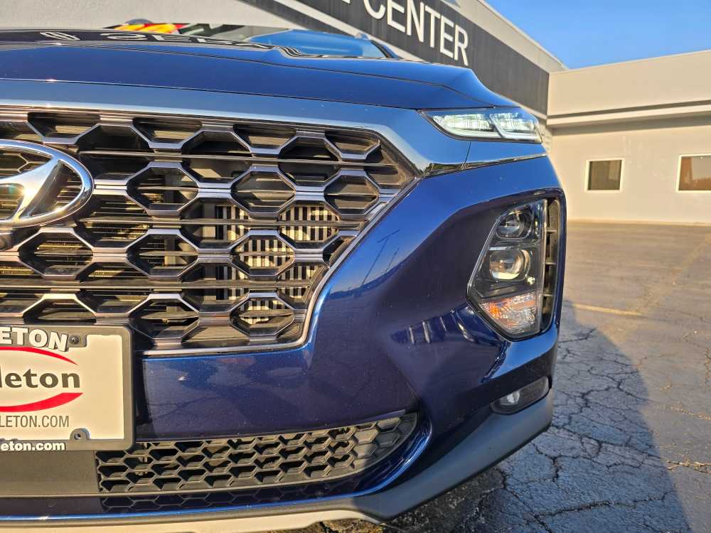 2020 Hyundai Santa Fe Limited 2.0T photo 3